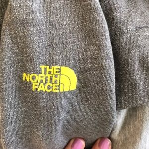 Gray cardigan - North Face